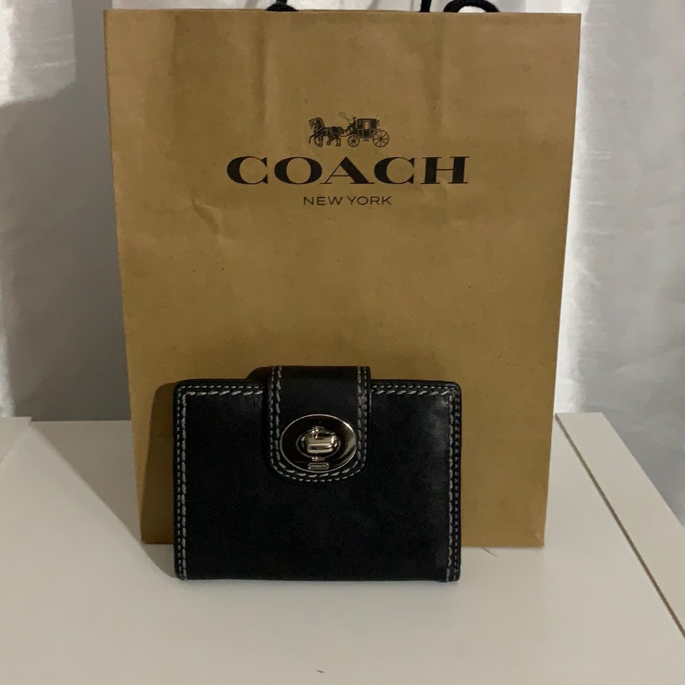 (SOLD) Coach Black Leather wallet